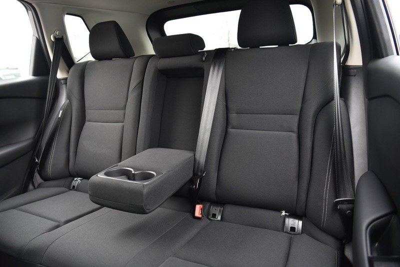 Nissan Rogue Vehicle Image 20