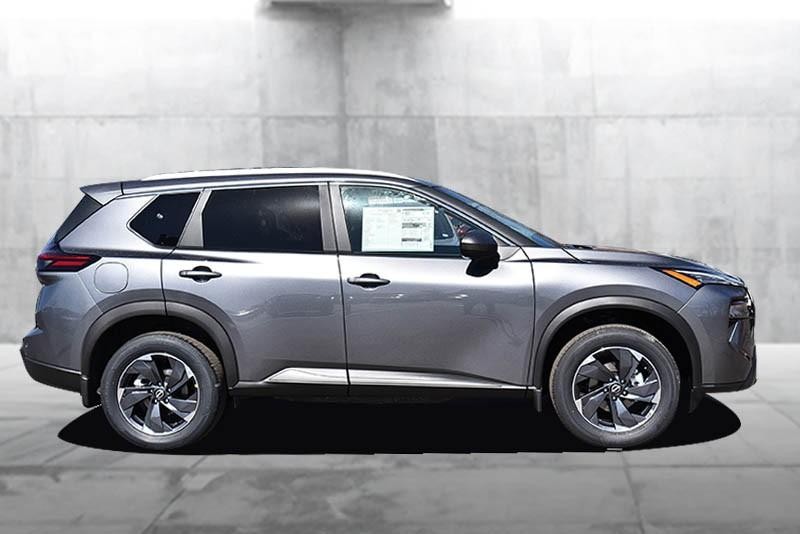 Nissan Rogue Vehicle Image 05