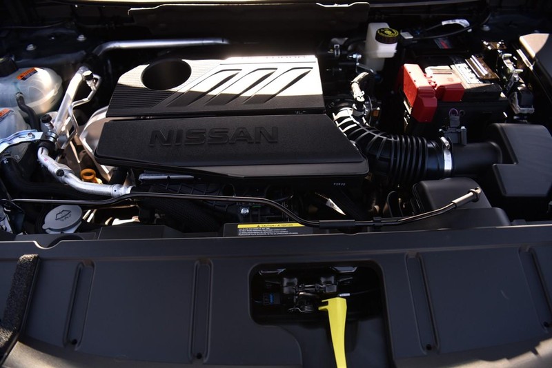 Nissan Rogue Vehicle Image 26