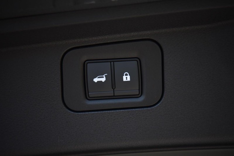Nissan Armada Vehicle Image 35