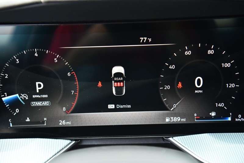 Nissan Murano Vehicle Image 13