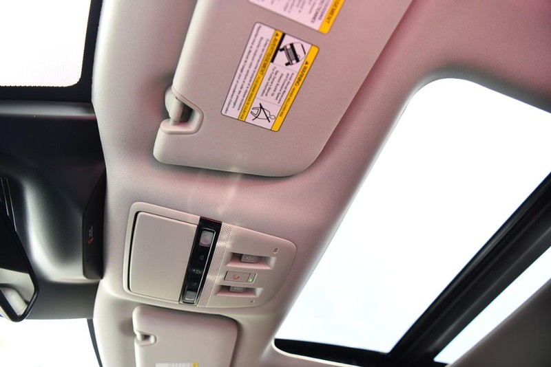 Nissan Murano Vehicle Image 26