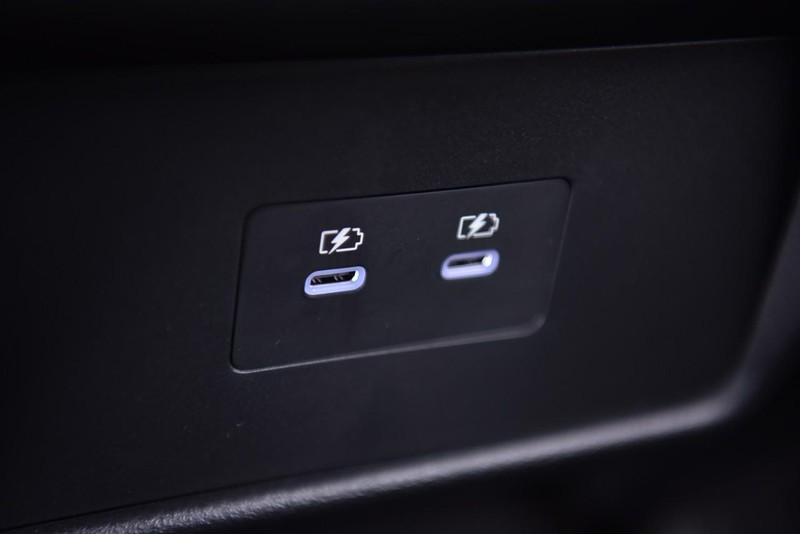Nissan Rogue Vehicle Image 22