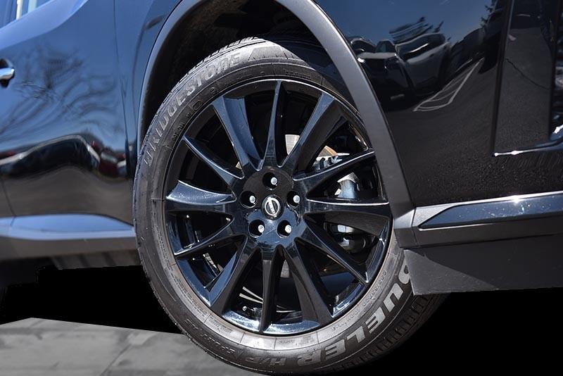 Nissan Murano Vehicle Image 03