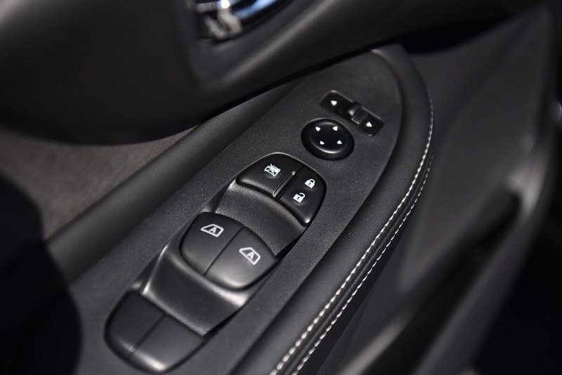 Nissan Murano Vehicle Image 08