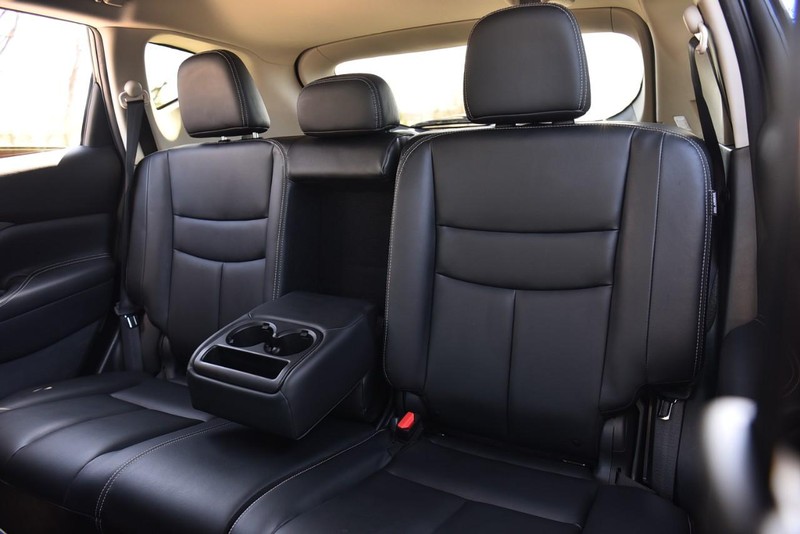 Nissan Murano Vehicle Image 21