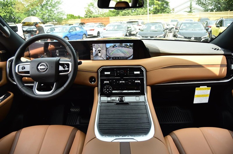 Nissan Armada Vehicle Image 06