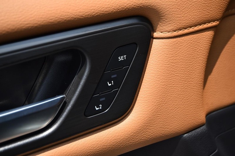 Nissan Armada Vehicle Image 08
