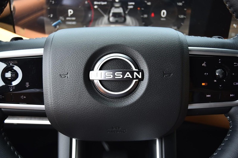 Nissan Armada Vehicle Image 23