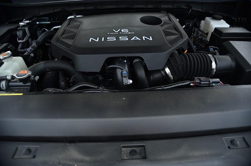Nissan Armada Vehicle Image 33