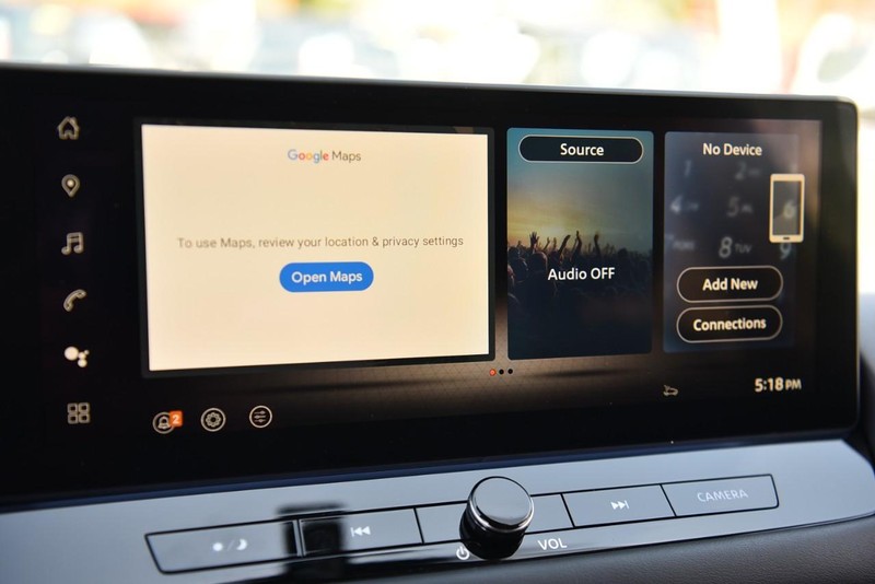 Nissan Rogue Vehicle Image 15