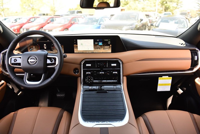 Nissan Armada Vehicle Image 08