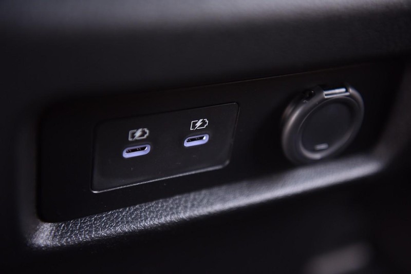 Nissan Armada Vehicle Image 29