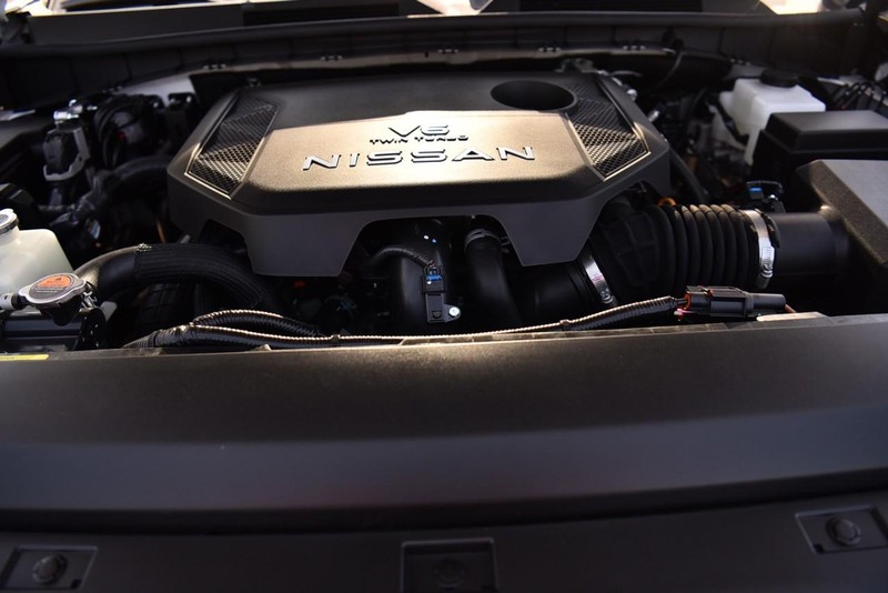 Nissan Armada Vehicle Image 34