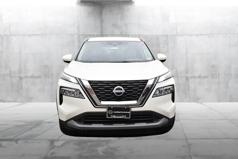 Nissan Rogue Vehicle Image 04