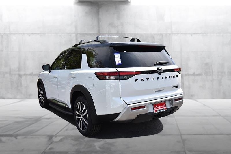 Nissan Pathfinder Vehicle Image 07