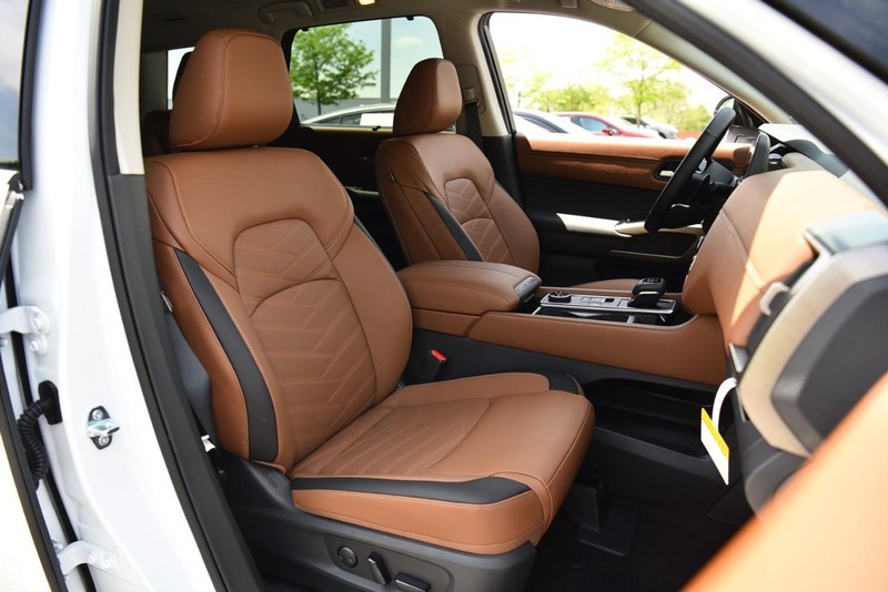 Nissan Pathfinder Vehicle Image 24