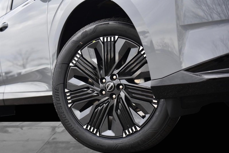 Nissan Murano Vehicle Image 03