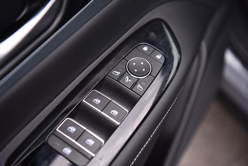 Nissan Murano Vehicle Image 08