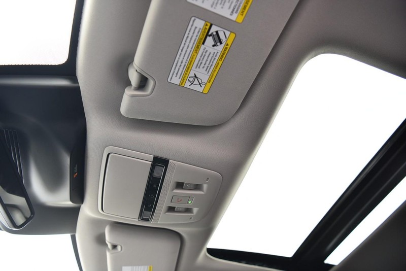 Nissan Murano Vehicle Image 23