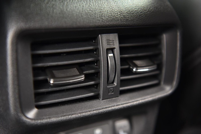 Nissan Murano Vehicle Image 25