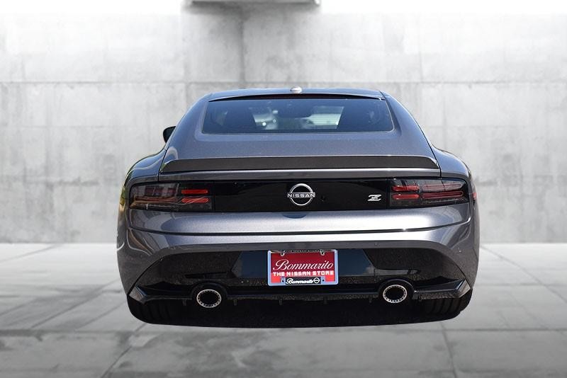 Nissan Z Vehicle Image 06