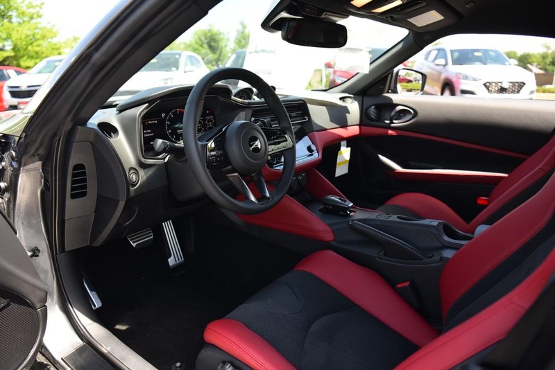 Nissan Z Vehicle Image 08