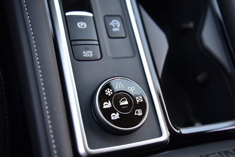 Nissan Pathfinder Vehicle Image 20