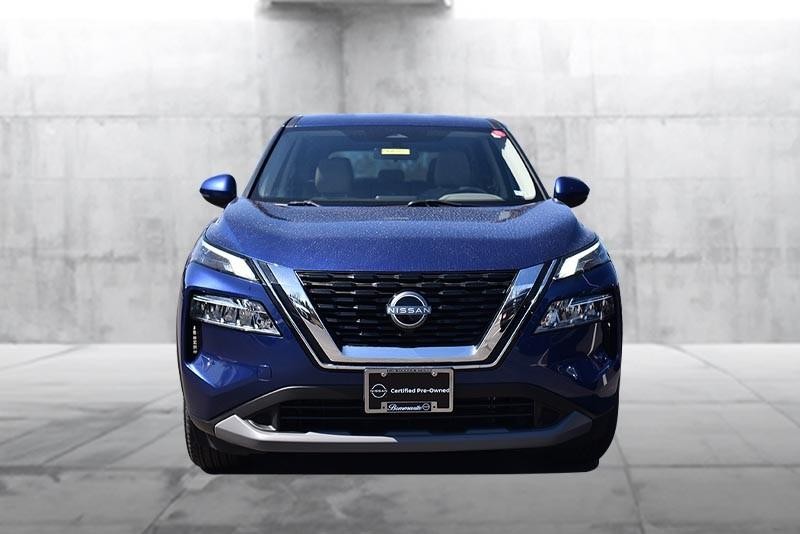 Nissan Rogue Vehicle Image 04