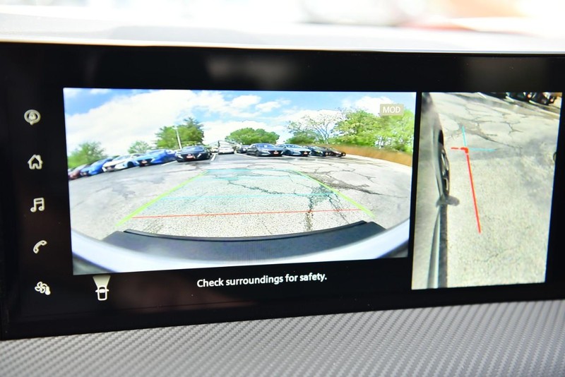 Nissan Kicks Vehicle Image 15