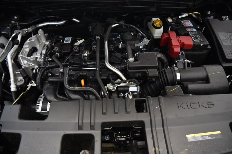 Nissan Kicks Vehicle Image 27