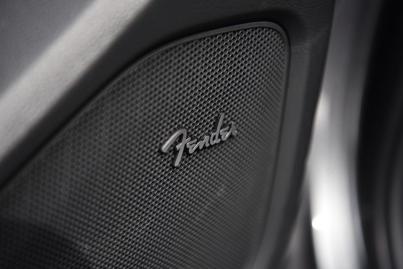 Nissan Frontier Vehicle Image 10