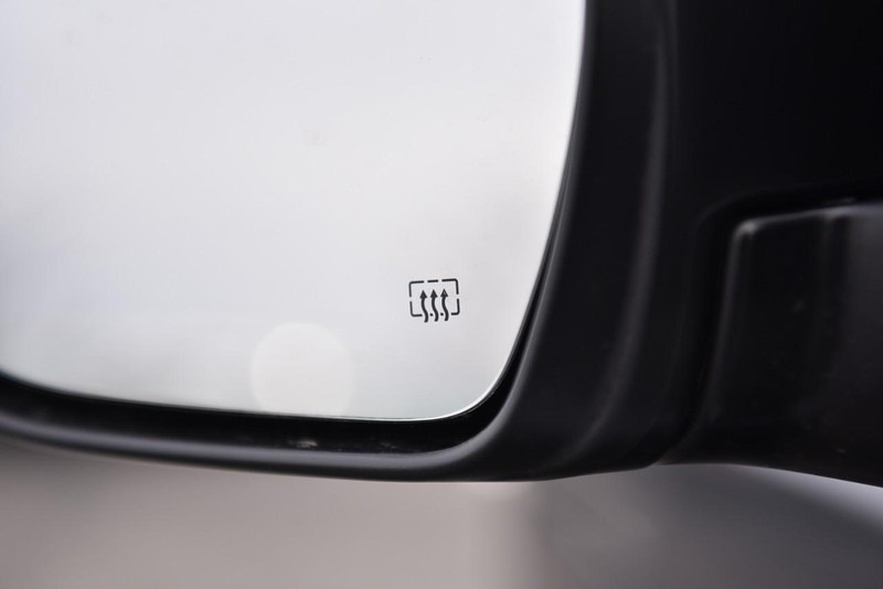 Nissan Frontier Vehicle Image 11