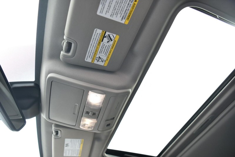 Nissan Frontier Vehicle Image 25