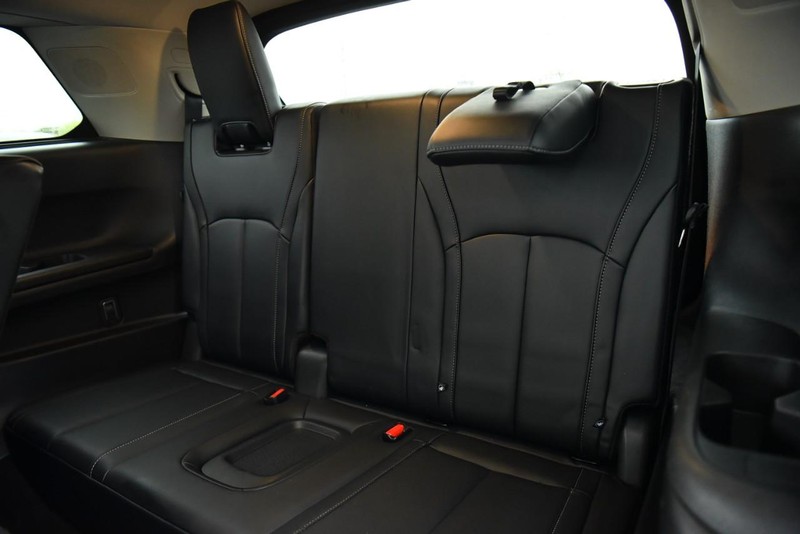 INFINITI QX60 Vehicle Image 27
