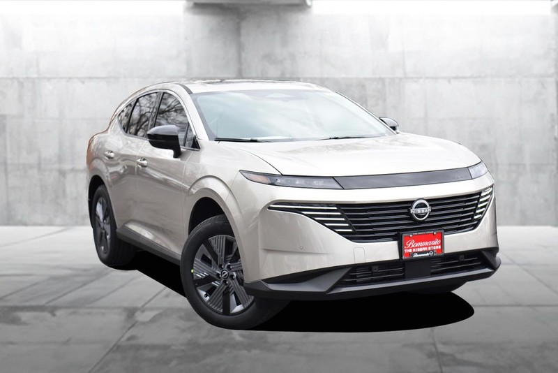 Nissan Murano Vehicle Image 02