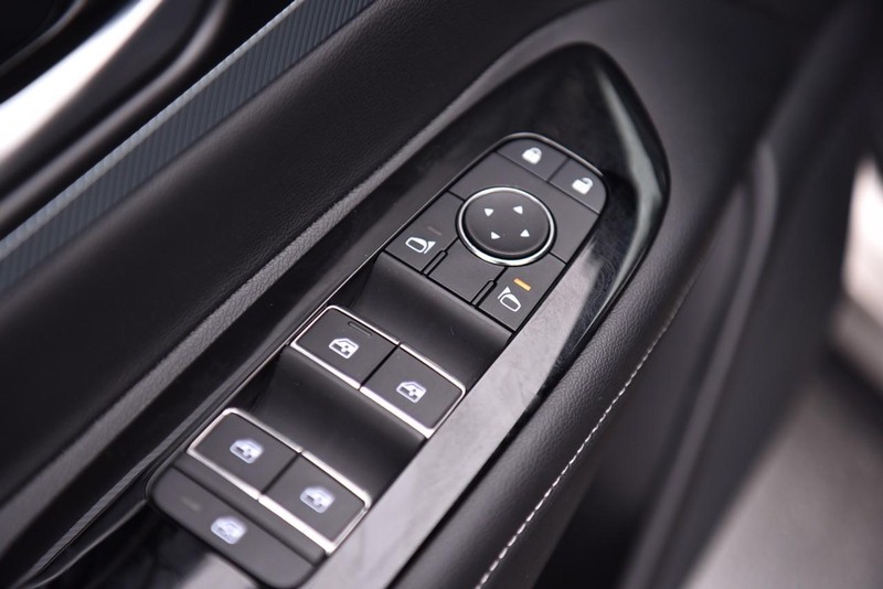 Nissan Murano Vehicle Image 08