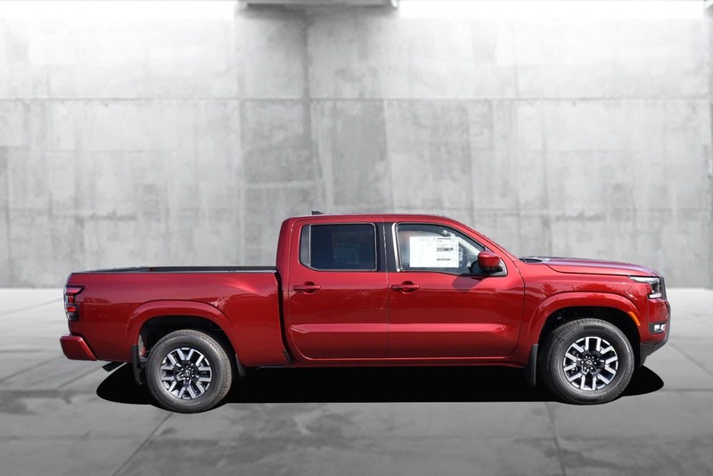 Nissan Frontier Vehicle Image 05