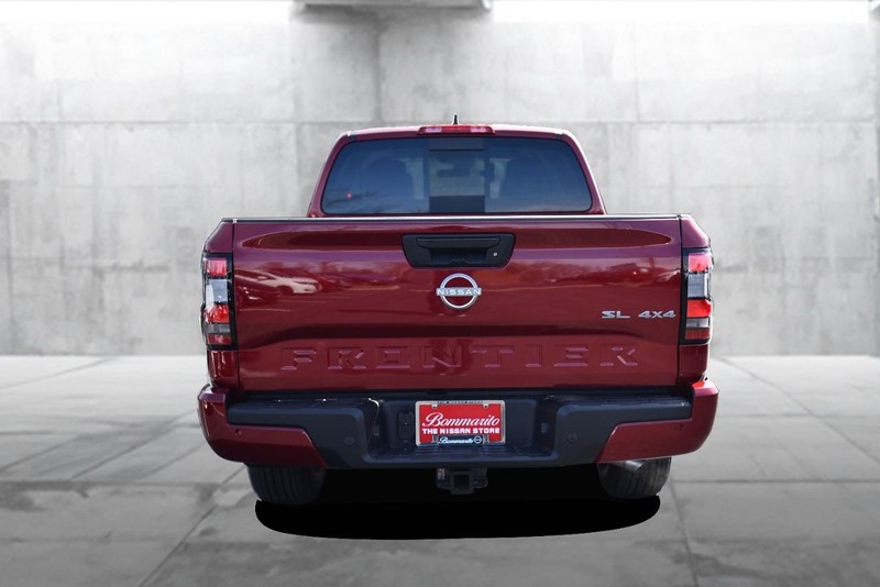 Nissan Frontier Vehicle Image 06