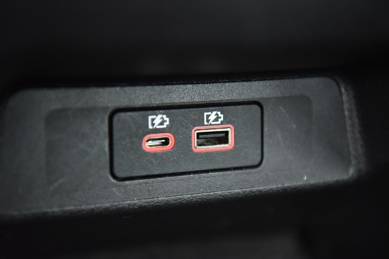 Nissan Altima Vehicle Image 21