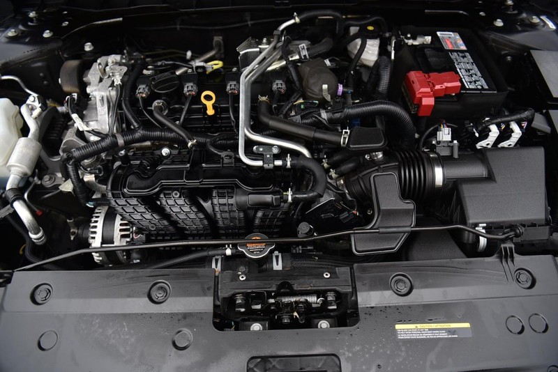 Nissan Altima Vehicle Image 23
