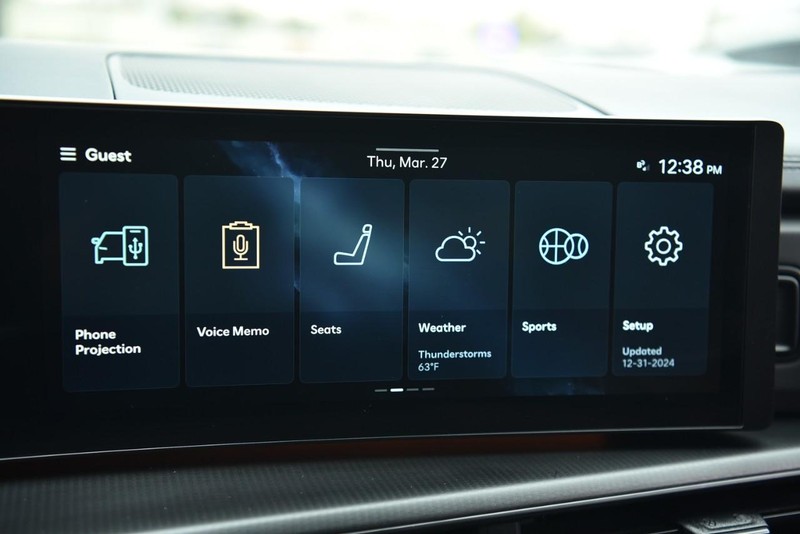Hyundai Santa Fe Vehicle Image 19