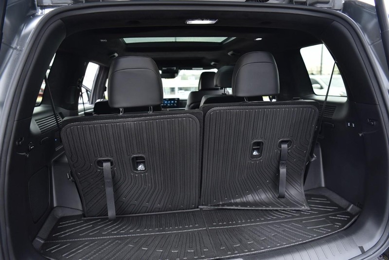 Hyundai Santa Fe Vehicle Image 28