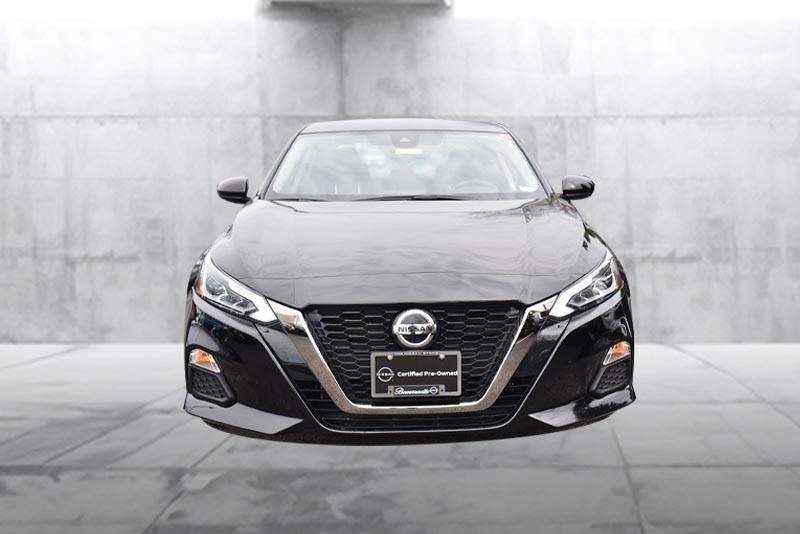 Nissan Altima Vehicle Image 04