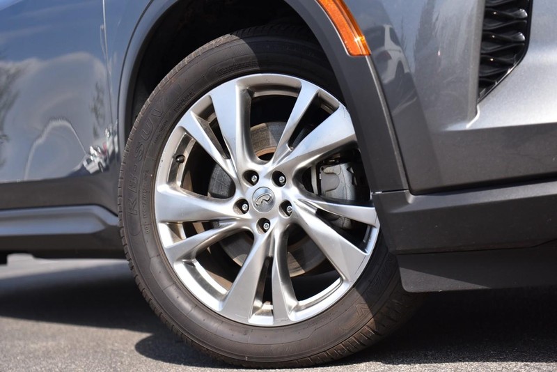 INFINITI QX60 Vehicle Image 03