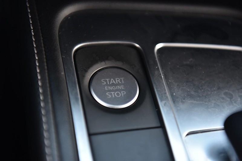 INFINITI QX60 Vehicle Image 16