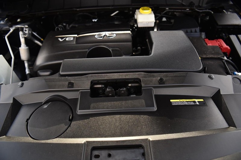 INFINITI QX60 Vehicle Image 32