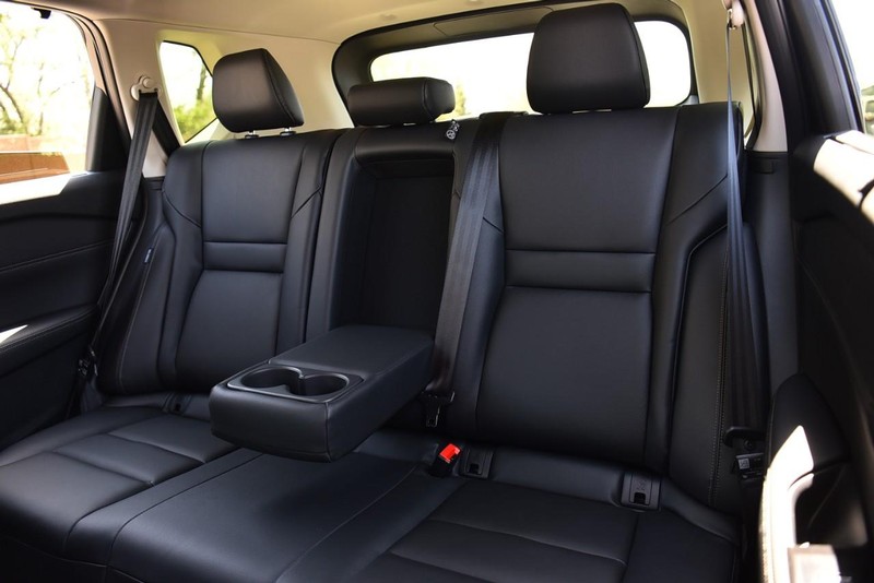 Nissan Rogue Vehicle Image 23