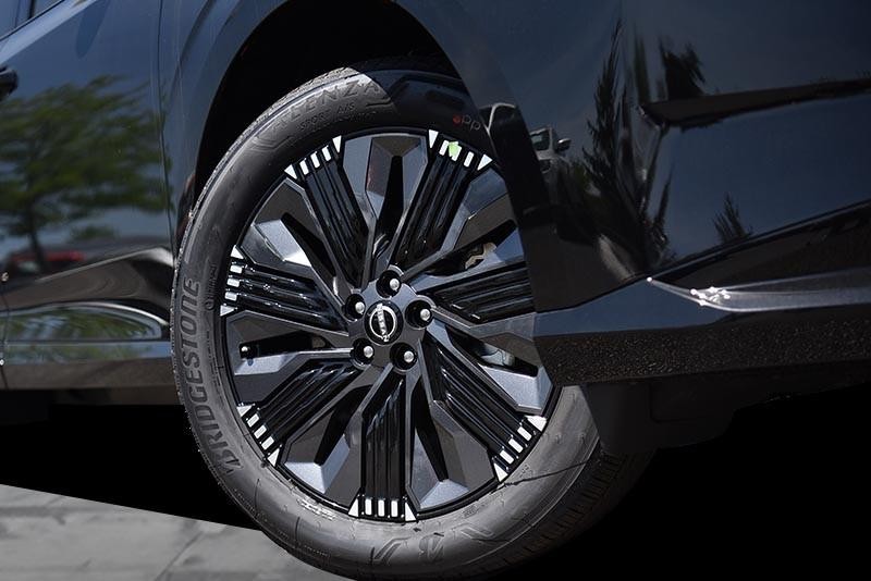 Nissan Murano Vehicle Image 03