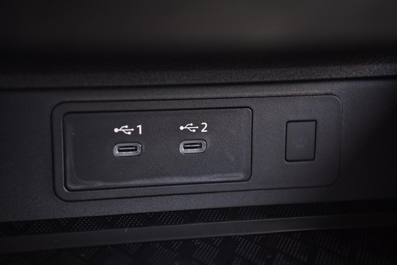 Nissan Murano Vehicle Image 20